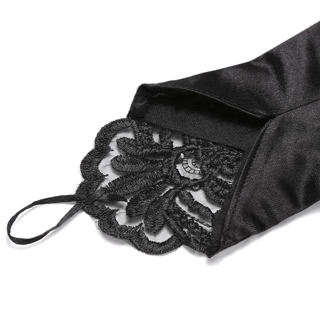 Black 1920s  Fingerless Lace Gloves