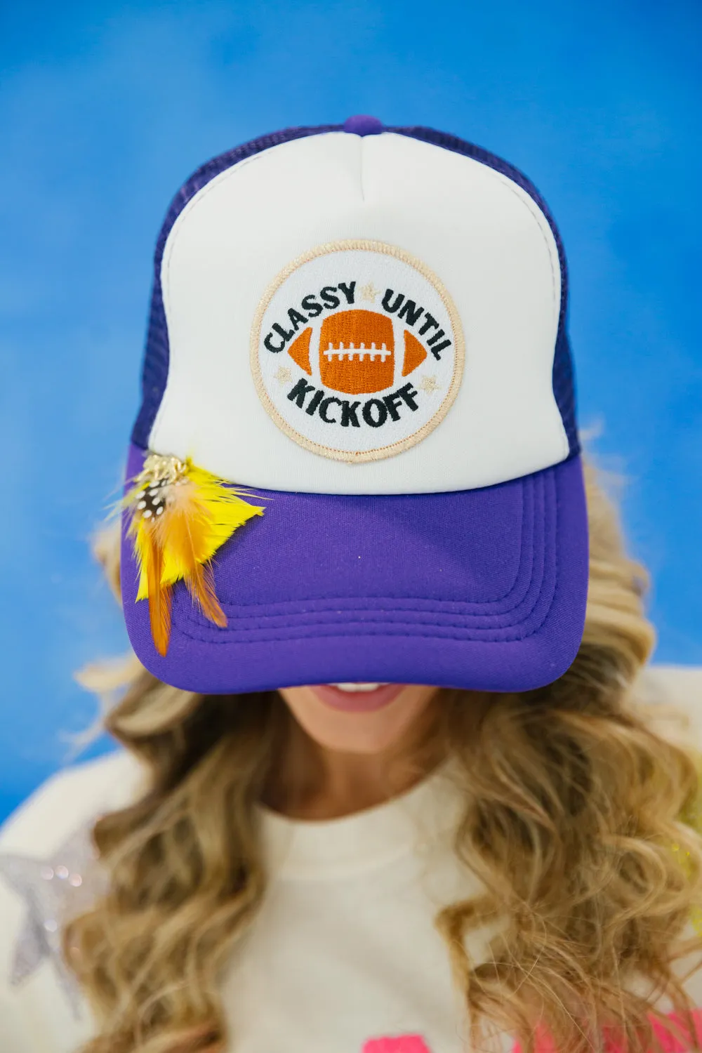 CLASSY UNTIL KICKOFF FEATHER HATS