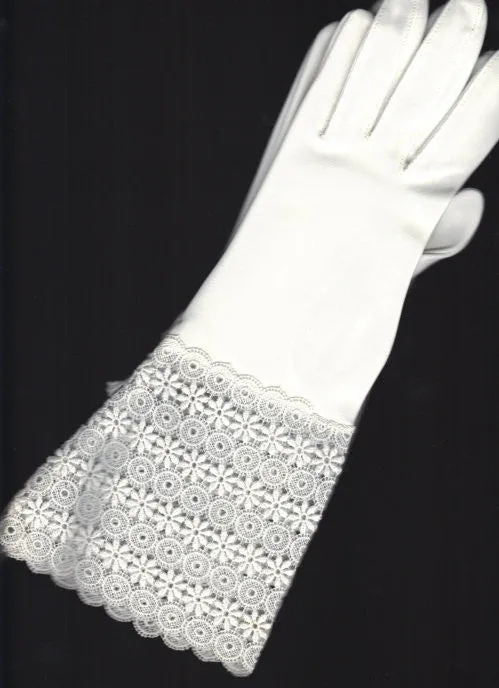 ELEGANT VINTAGE ‘50s / EARLY ‘60s HEAVY EMBROIDERED LACE CUFF GAUNTLET GLOVES - NEW OLD STOCK WITH TAGS