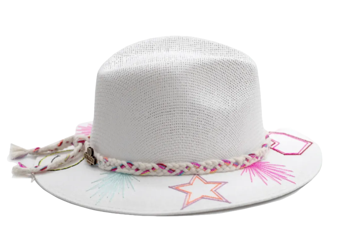 Exclusive Corazón Happy Bebe Hat by Corazon Playero