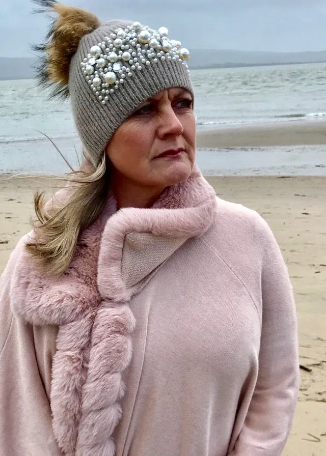 Pearls and Diamonds Knitted Real Fur Bobble Hat in Mocha