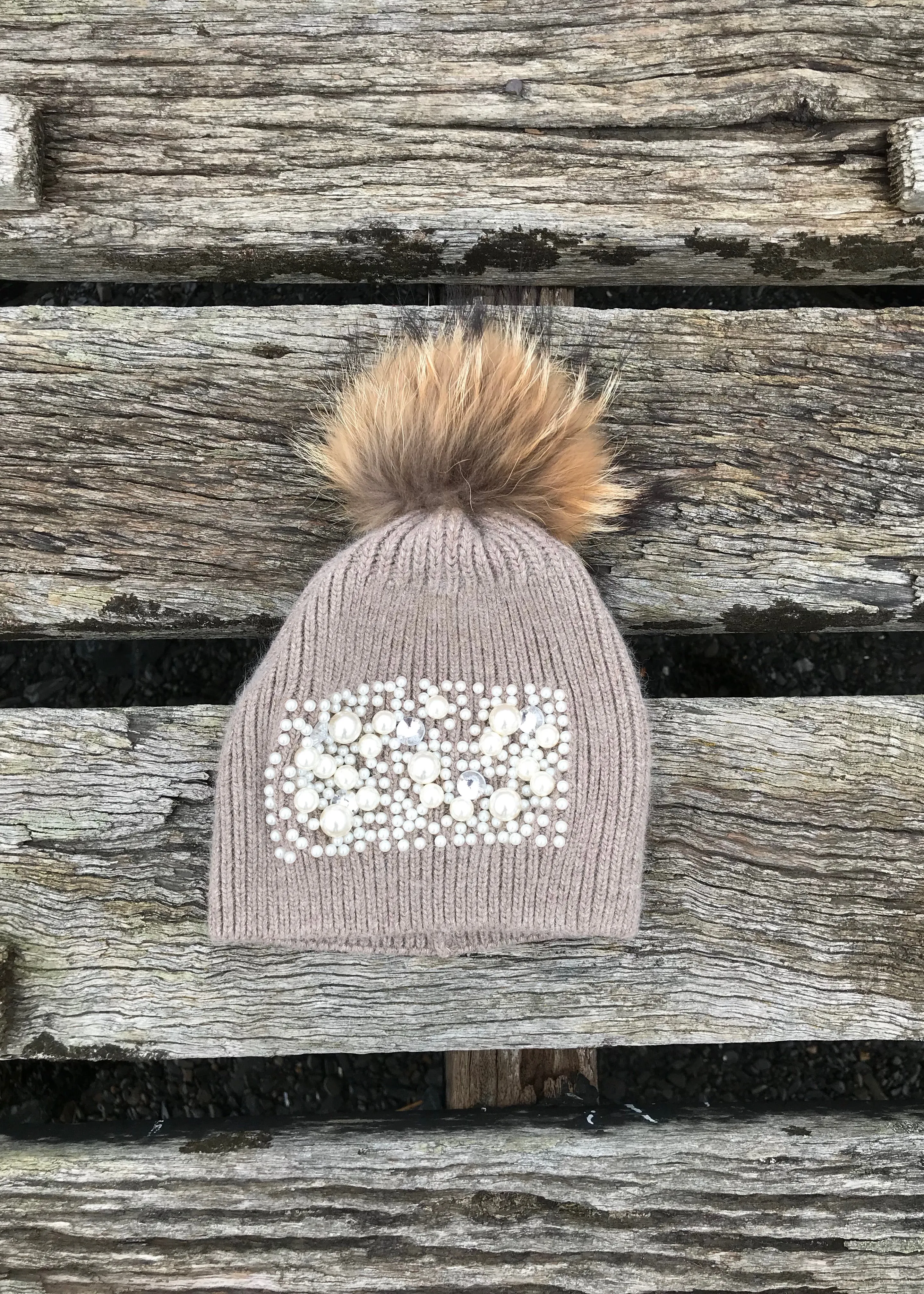 Pearls and Diamonds Knitted Real Fur Bobble Hat in Mocha